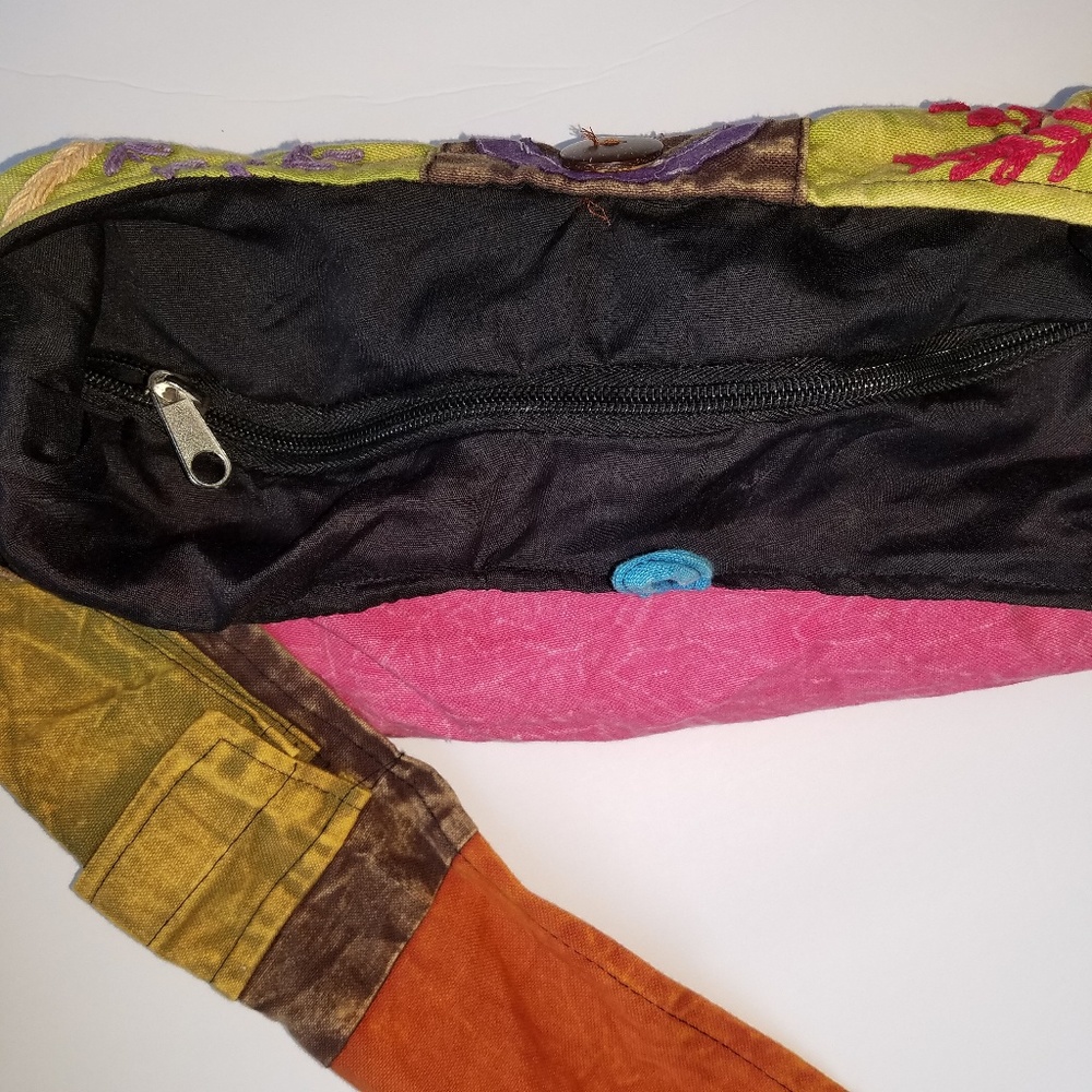 Himalayan Handcraft Tote - Picture 3 of 4